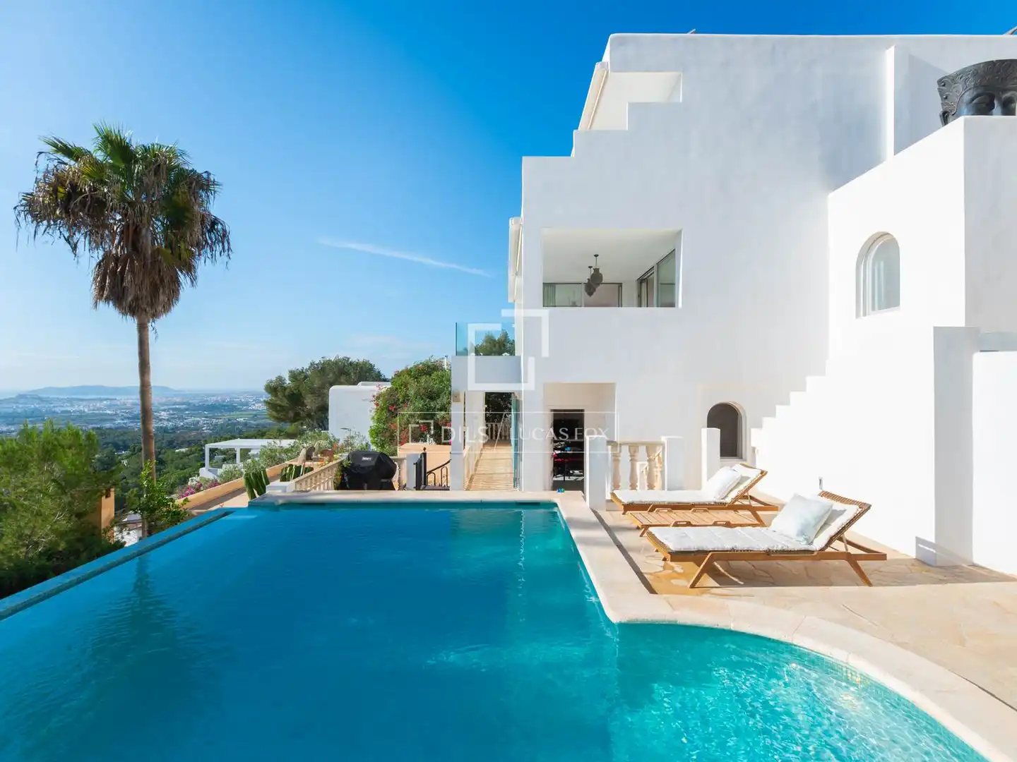 Exterior view of Houses for sale in Santa Eulària des Riu  with Air Conditioner, Heating and Private garden
