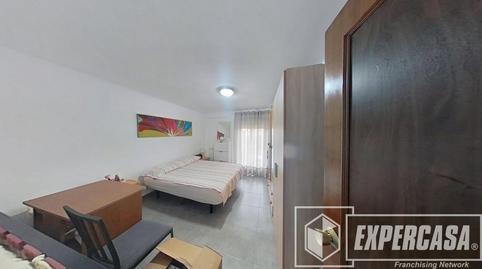 Foto 2 de Pis en venda a Zona Cantereria, Burjassot