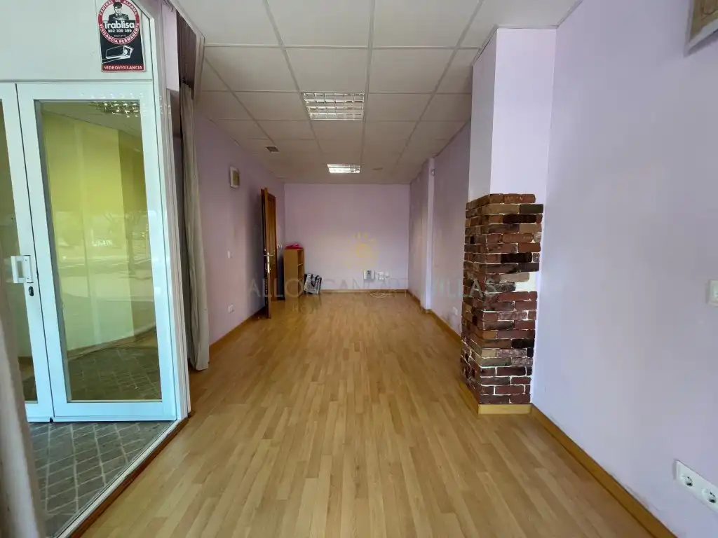 Local comercial en venda a Ronda Santa Margalida