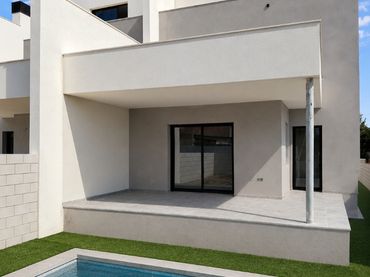 Villa con piscina in vendita a Carrer de la Serra de Llaberia 8C