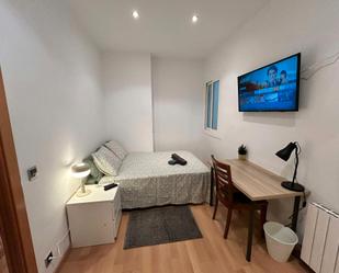 Bedroom of Flat to share in  Barcelona Capital