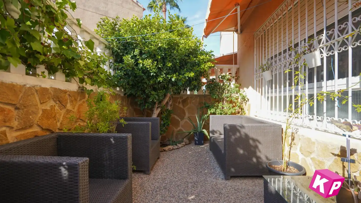 Bungalow con piscina en venta en Calle Logroño, imagen 10