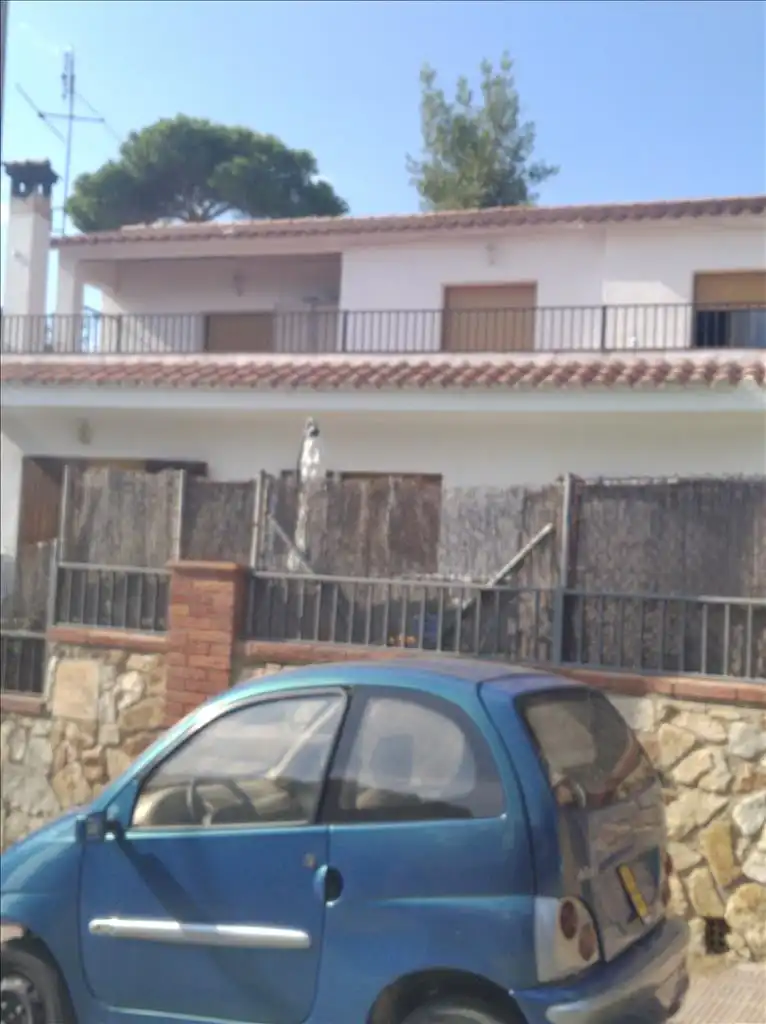 Detached house for sale in Carrer Montnegre, imagen 3