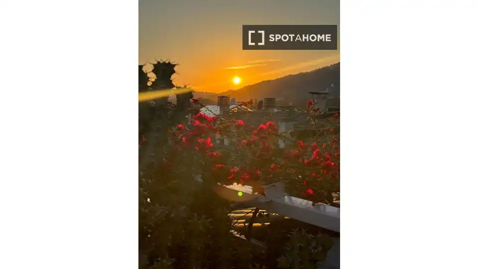 Exterior view of Flat for share in Pineda de Mar  with Air Conditioner, Heating and Furnished