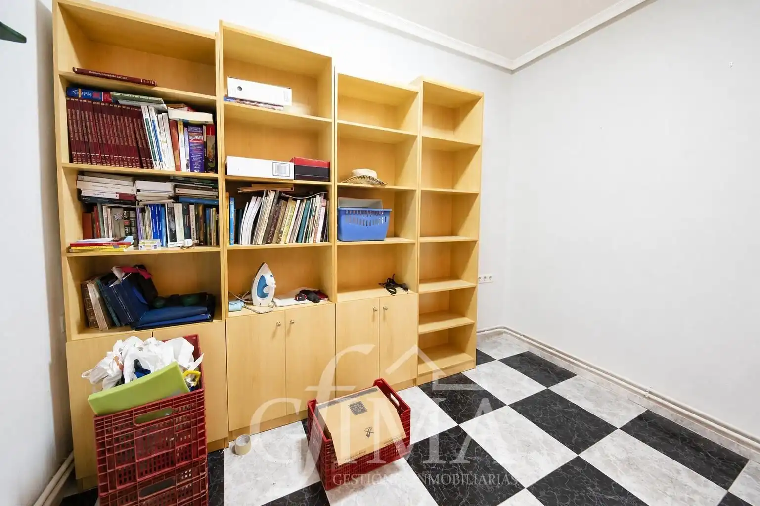 Casa o xalet en venda en Tomelloso amb Calefacció, Terrassa i Traster