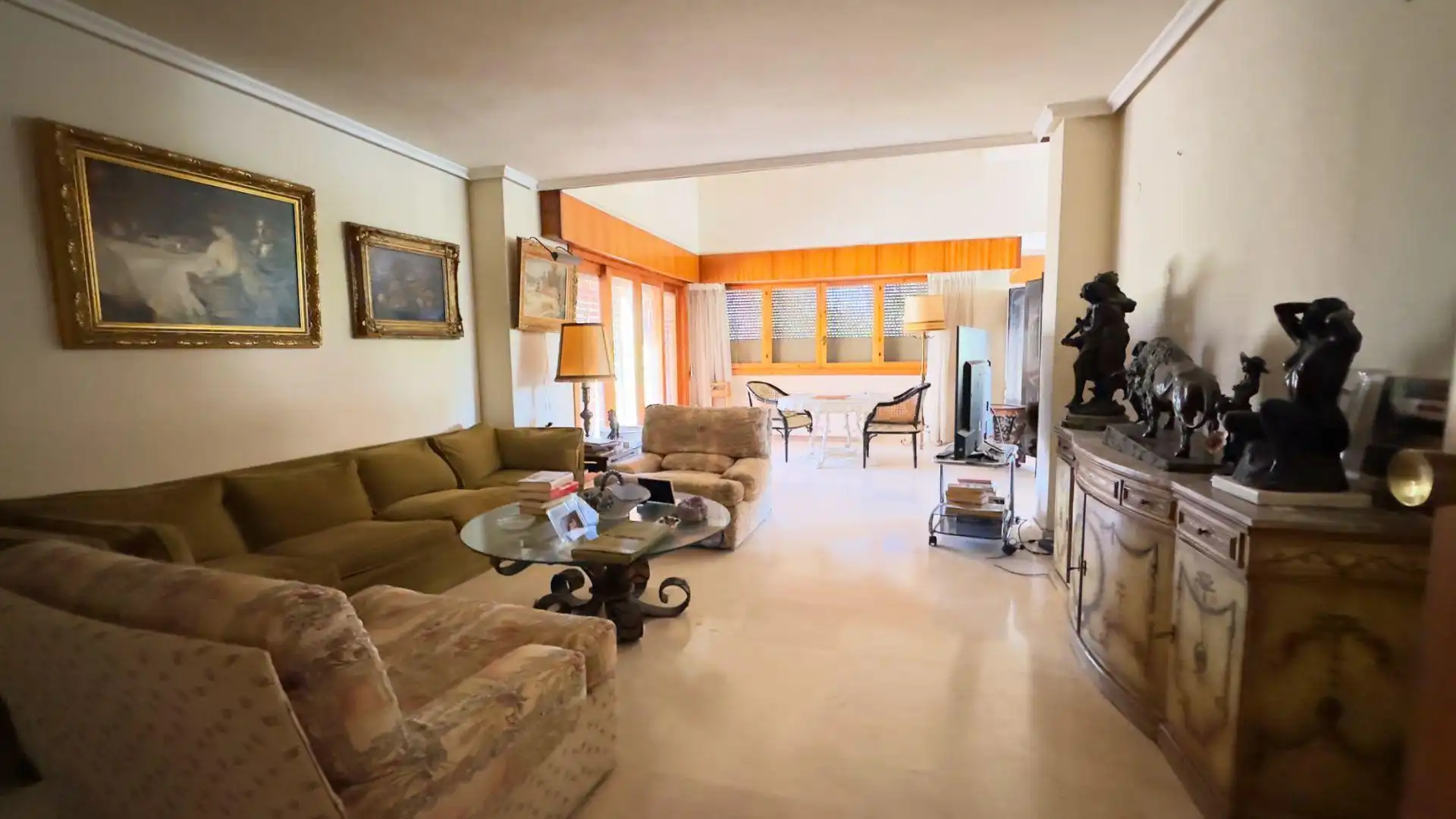 Sala d'estar de Dúplex en venda en Benidorm amb Aire condicionat, Calefacció i Moblat