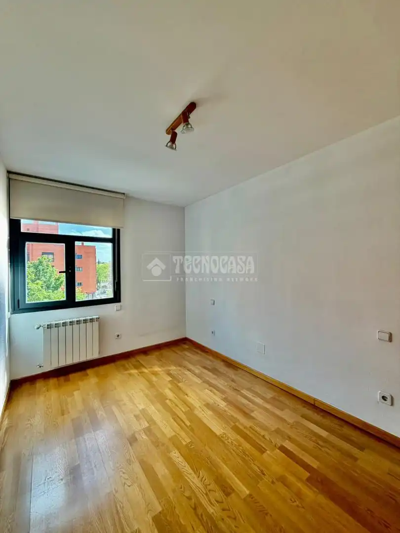 Habitación de Piso en venta en Madrid con Aire acondicionado, Calefacción y Terraza