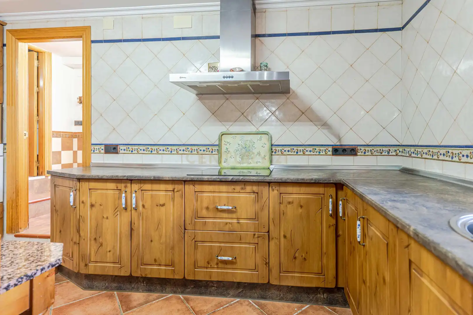 Cocina de Casa o chalet en venta en Villa de Otura con Aire acondicionado, Jardín privado y Piscina
