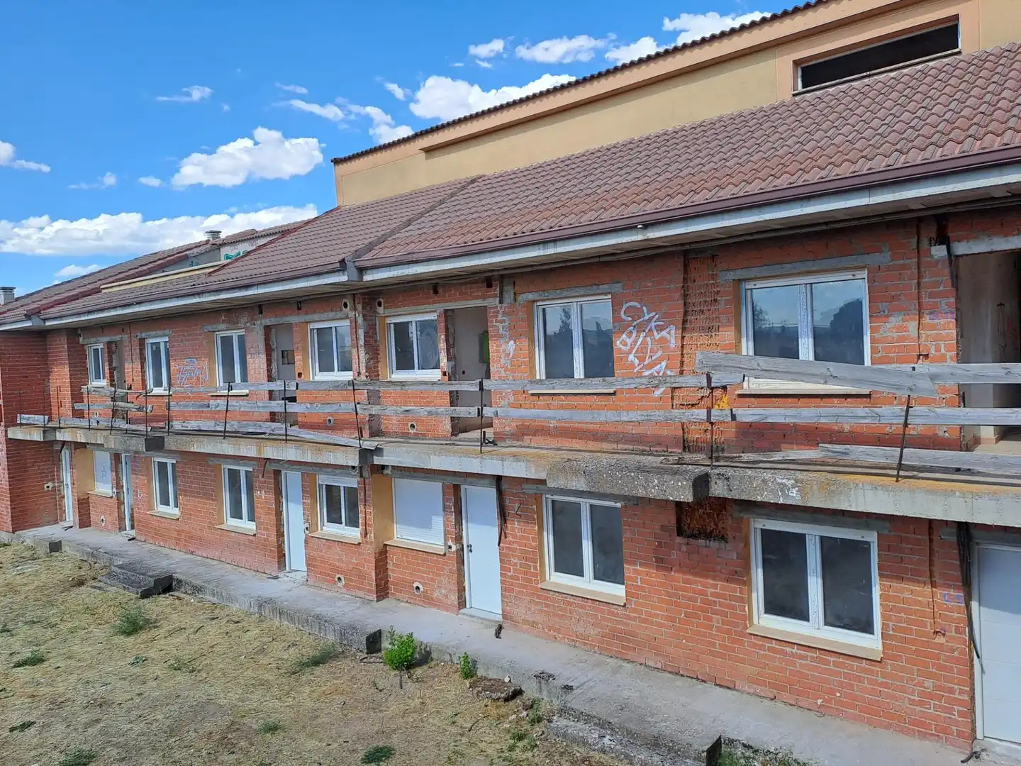 Vista exterior de Piso en venta en Campo de San Pedro con Calefacción