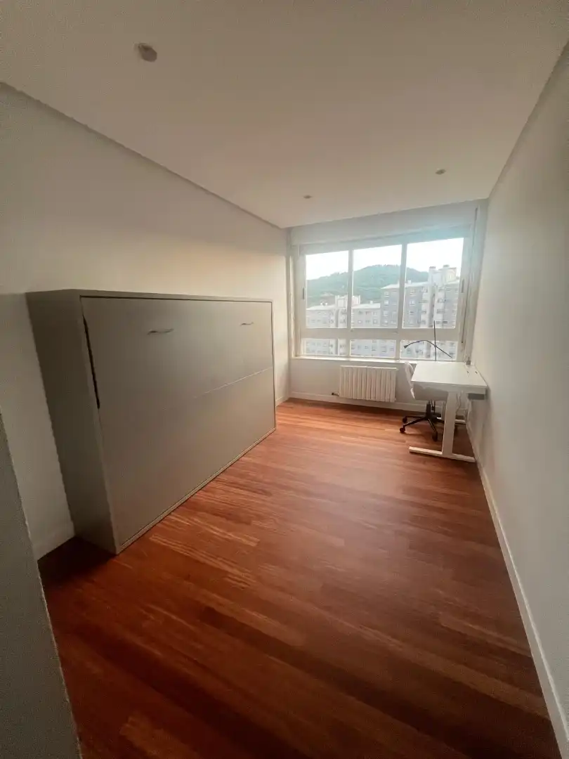 Habitación de Piso en venta en Ourense Capital  con Calefacción, Parquet y Horno