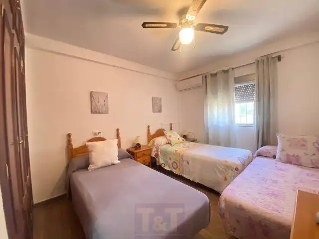 Dormitori de Apartament en venda en La Antilla amb Aire condicionat i Moblat