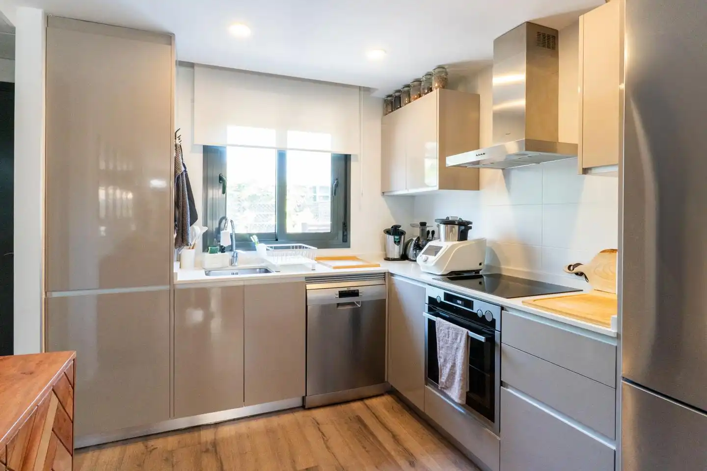 Cocina de Casa adosada en venta en Santa Pola con Aire acondicionado, Calefacción y Parquet