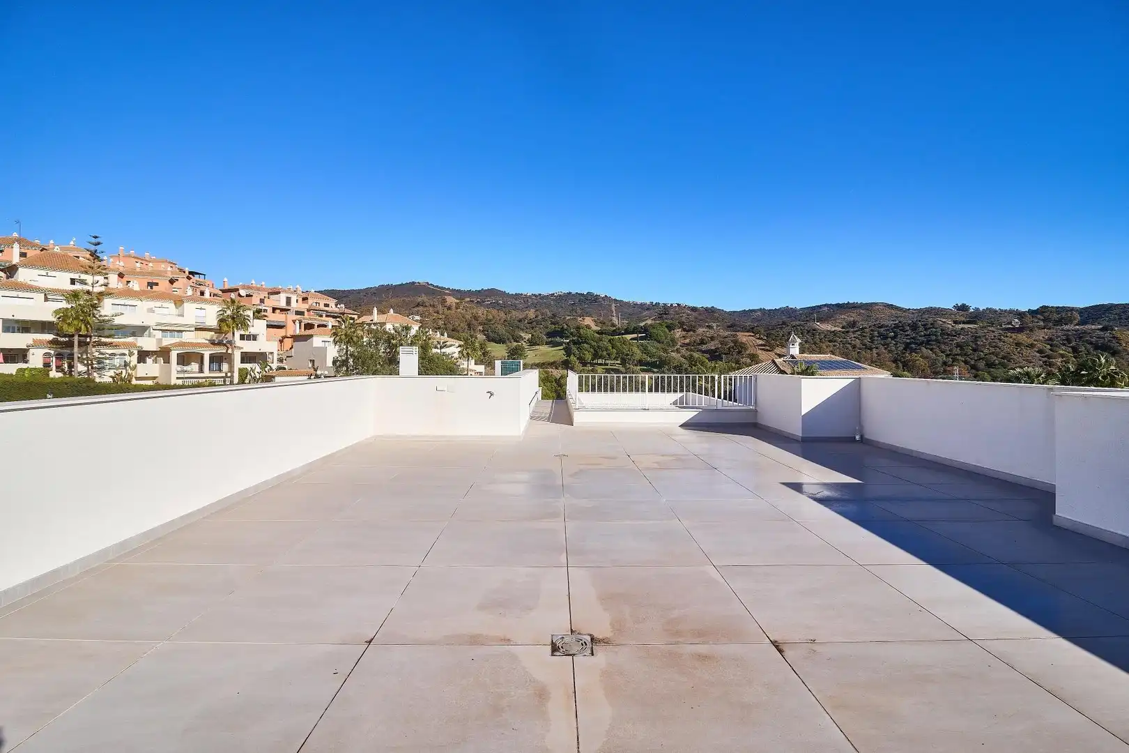 Villa mit Pool zum Verkauf in Elviria - Cabopino, imagen 51