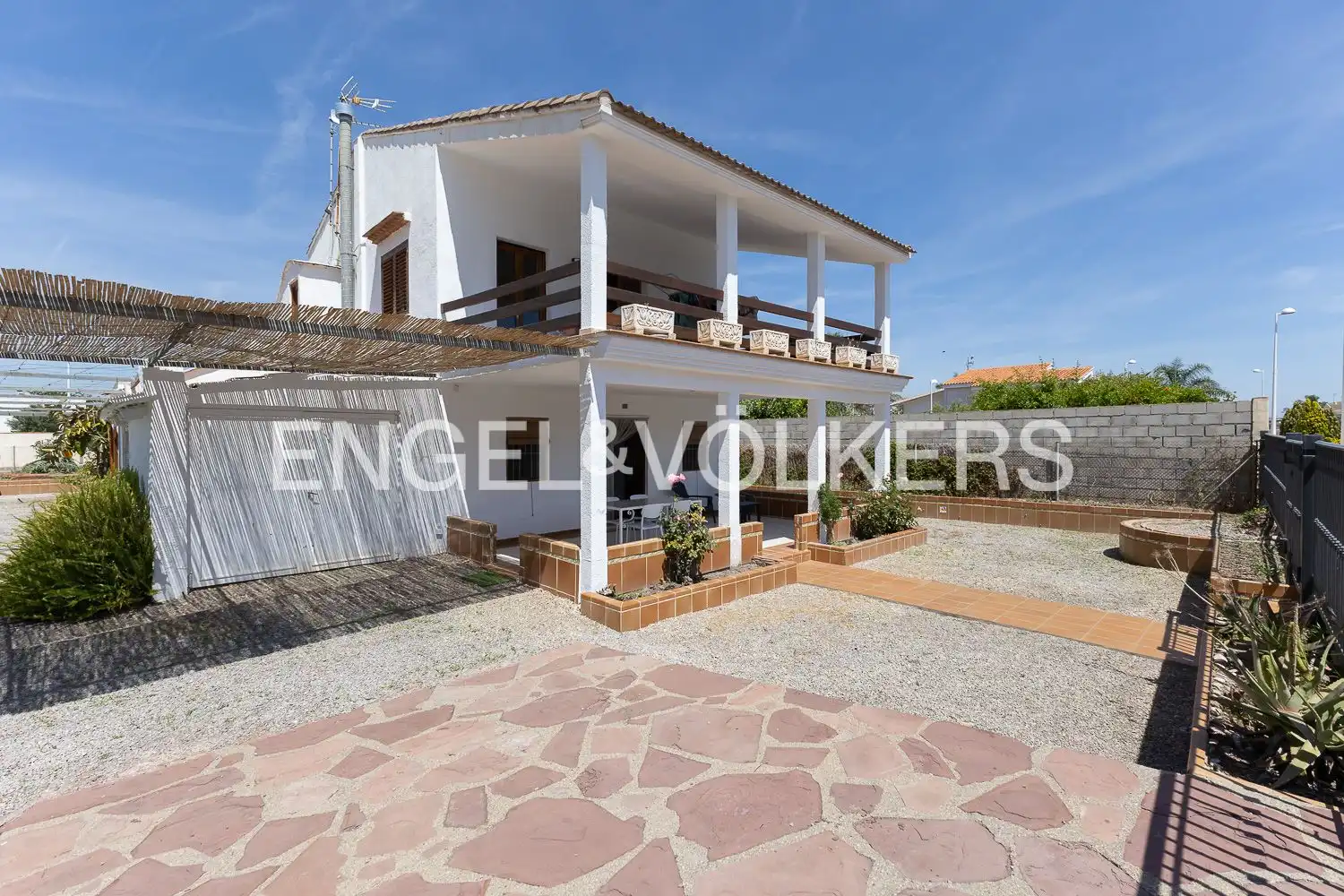 Exterior view of Houses for rent in Sagunto / Sagunt  with Air Conditioner, Heating and Private garden