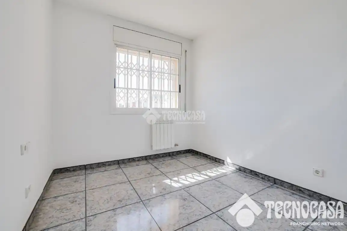 Casa pareada con terraza en venta en Sant Vicenç Dels Horts, imagen 15