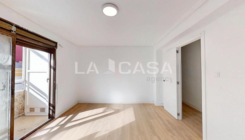 Photo 1 of Flat for sale in Natzaret, Valencia