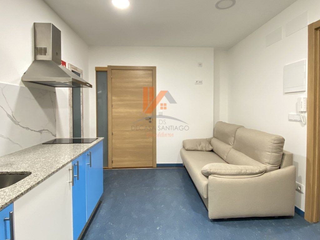 Apartamento de alquiler en Santiago de Compostela  con Amueblado