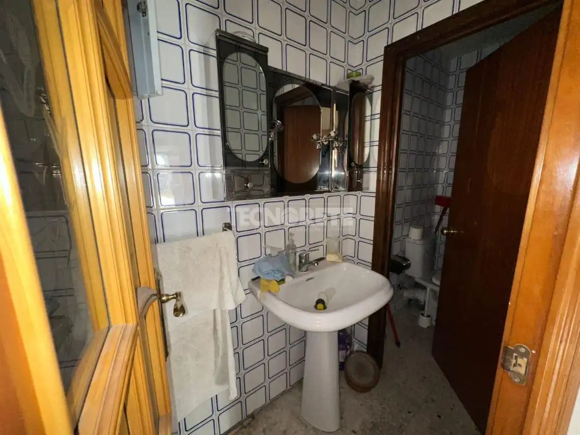 Bany de Local en venda en Guadalajara