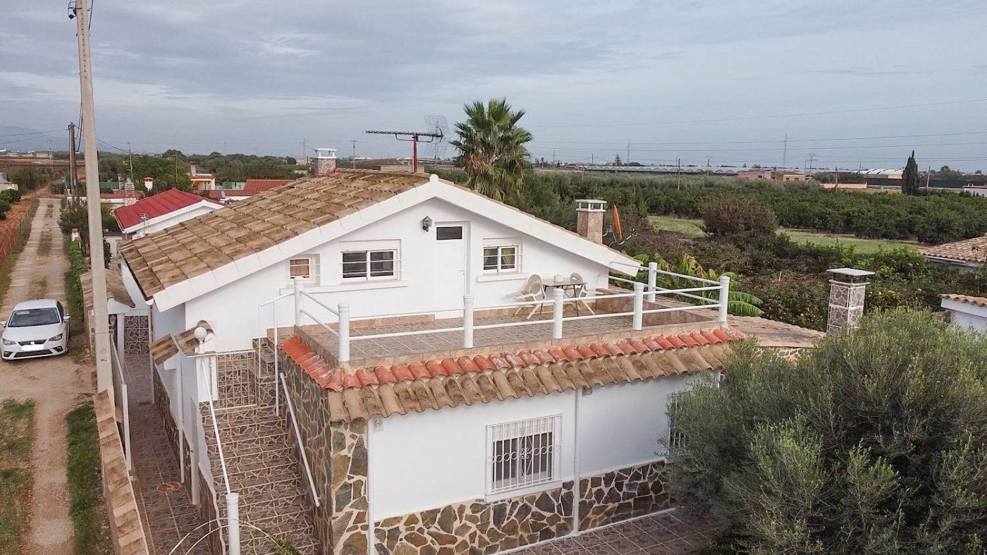 Vista exterior de Finca rústica en venda en Benicarló amb Calefacció, Terrassa i Traster