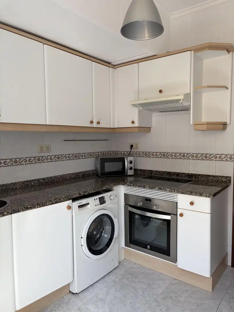 Piso de alquiler en Grado
