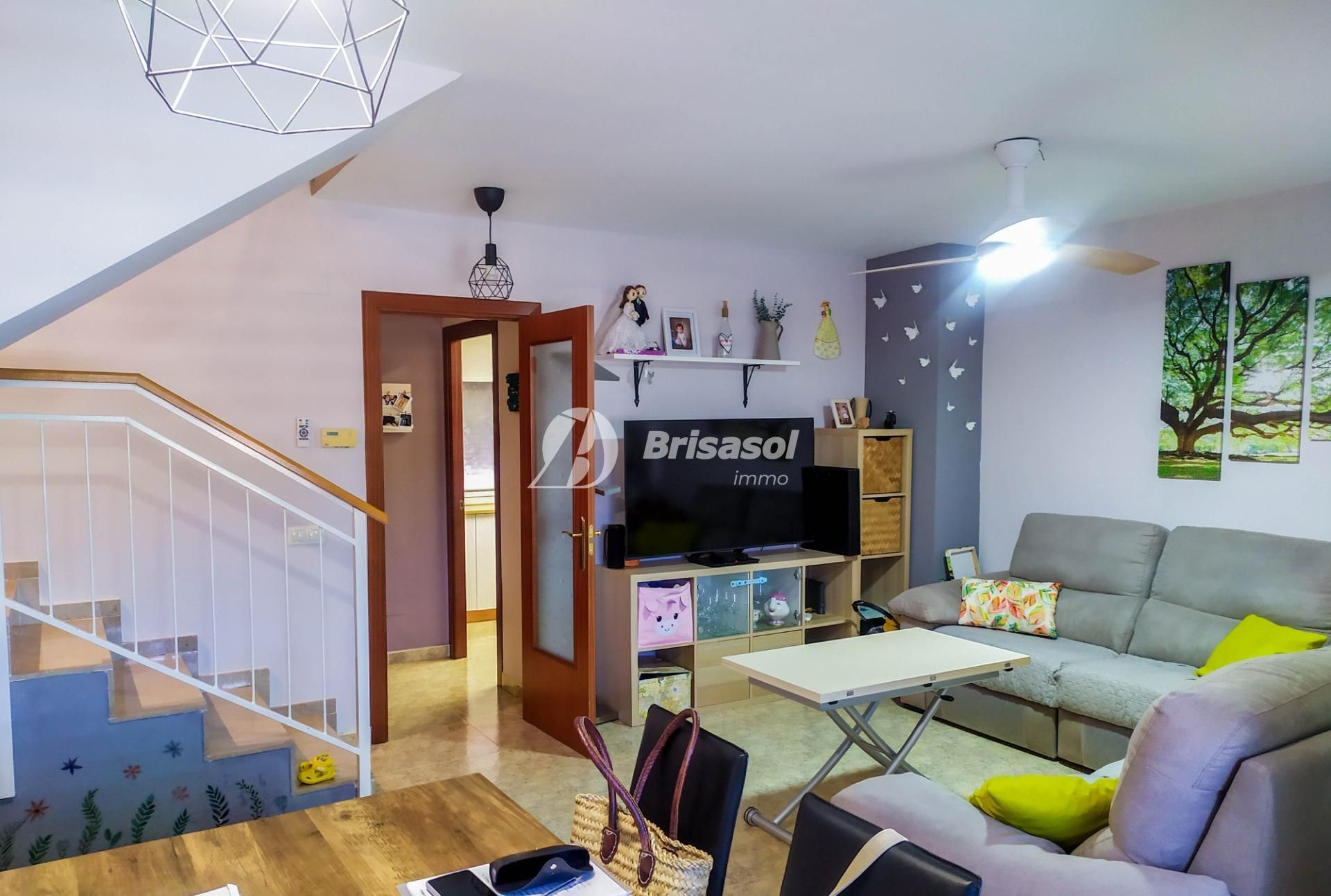 Living room of Single-family semi-detached for sale in  Tarragona Capital  with Air Conditioner, Heating and Terrace