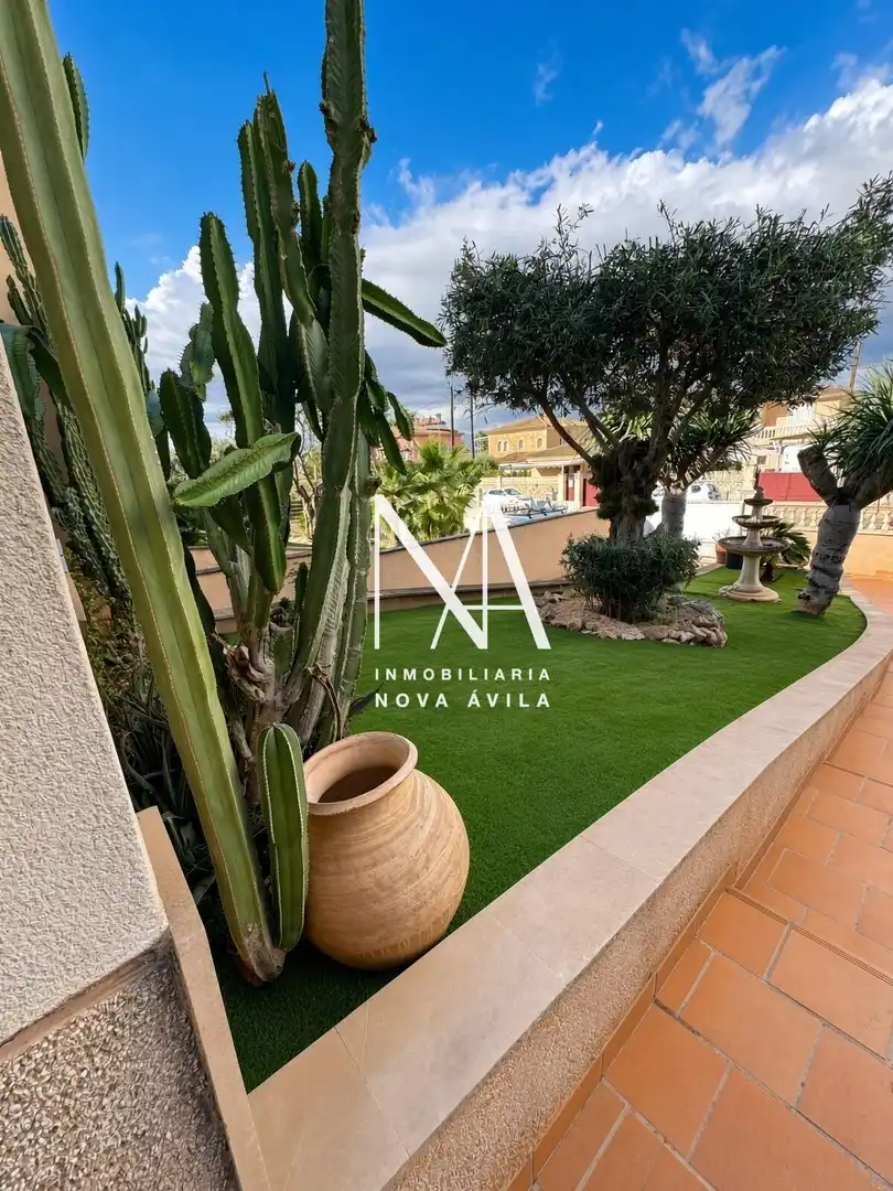 Semi-detached house with pool for sale in Ses Palmeres, imagen 17