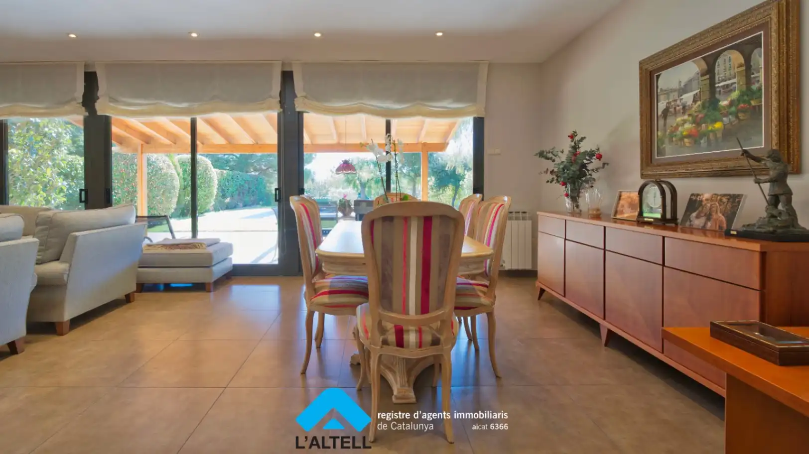 Comedor de Casa o chalet en venta en L'Ametlla del Vallès con Aire acondicionado, Calefacción y Jardín privado
