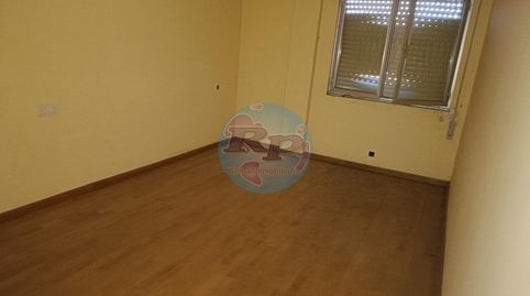 Foto 5 de Piso en venta en La Robla , León