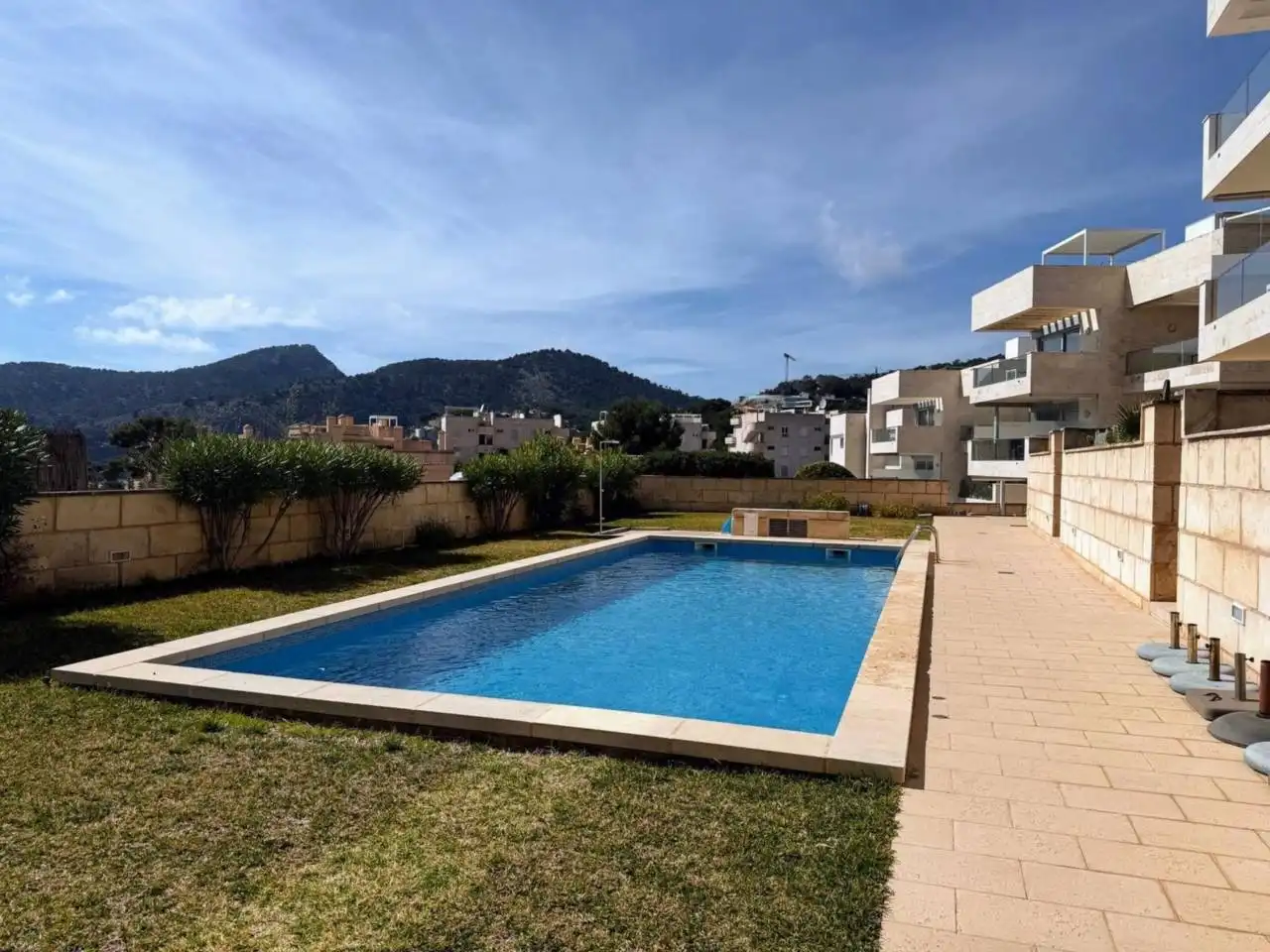 Appartamento con piscina in vendita a Es Camp de Mar, imagen 4