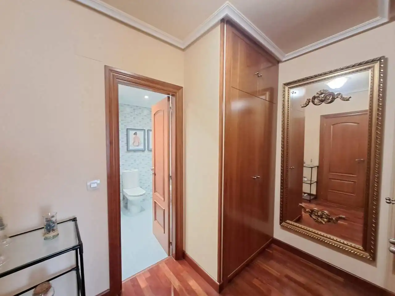 Flat for sale in Calle Sahagún, Universidad - Las Huelgas