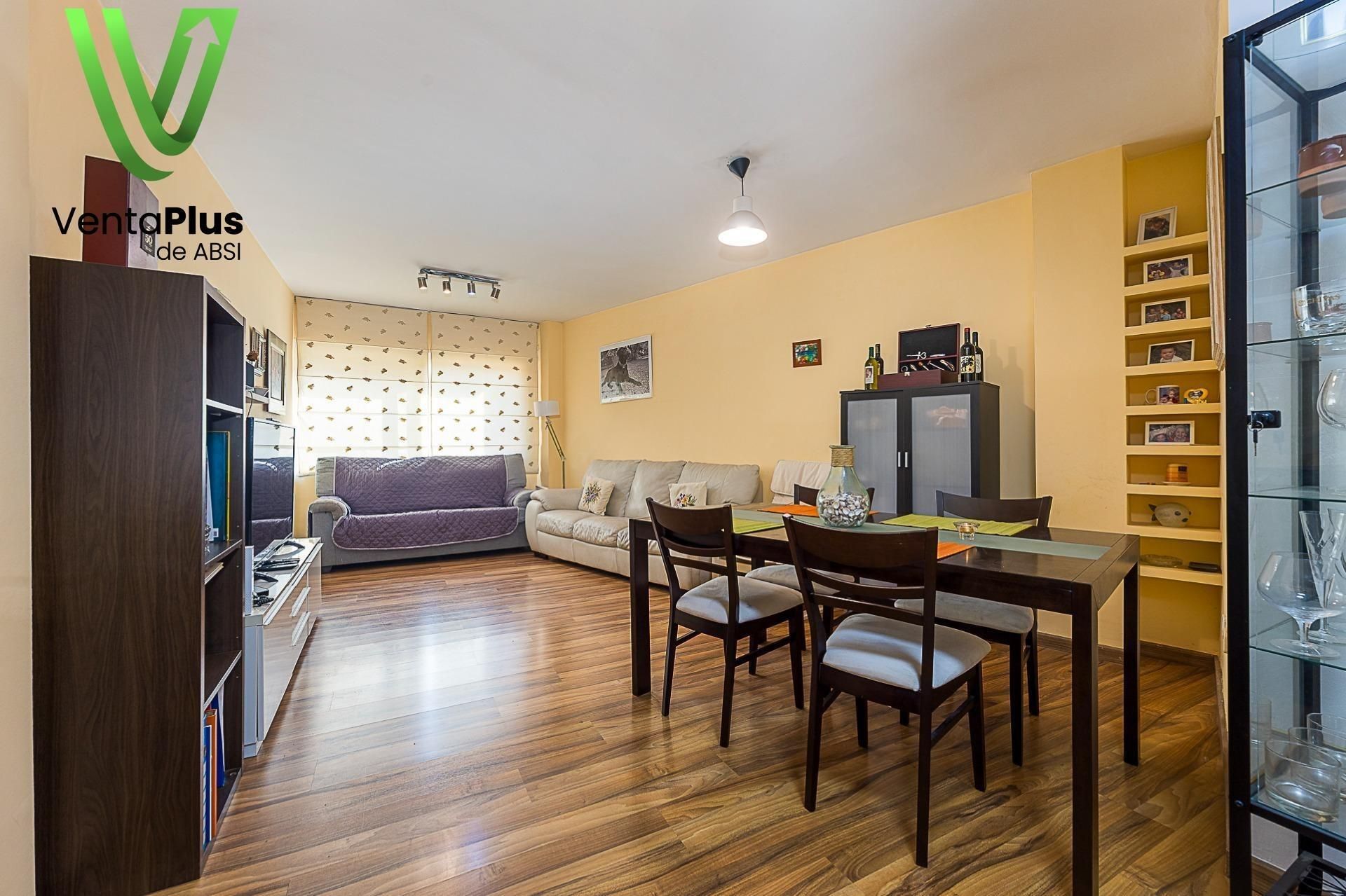 Living room of Flat for sale in  Palma de Mallorca  with Air Conditioner, Heating and Parquet flooring