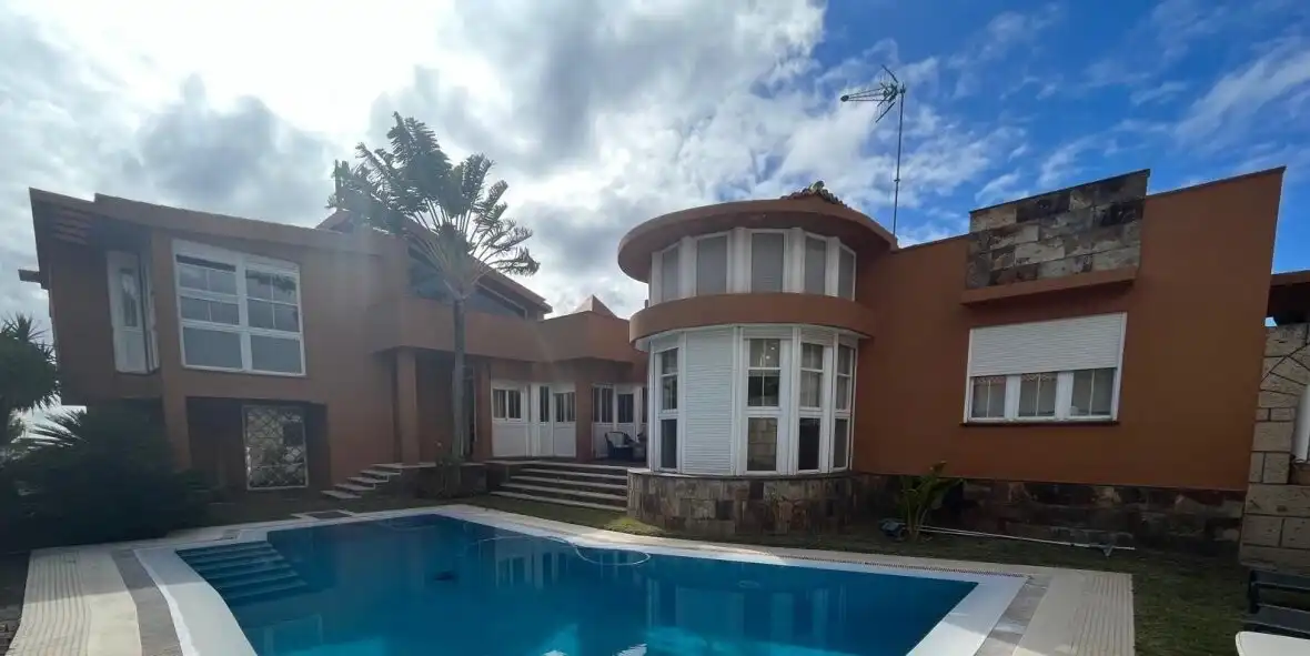 Vista exterior de Casa o xalet en venda en Tacoronte amb Terrassa