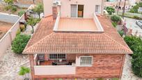 Vista exterior de Casa o xalet en venda en Sant Vicenç Dels Horts amb Aire condicionat