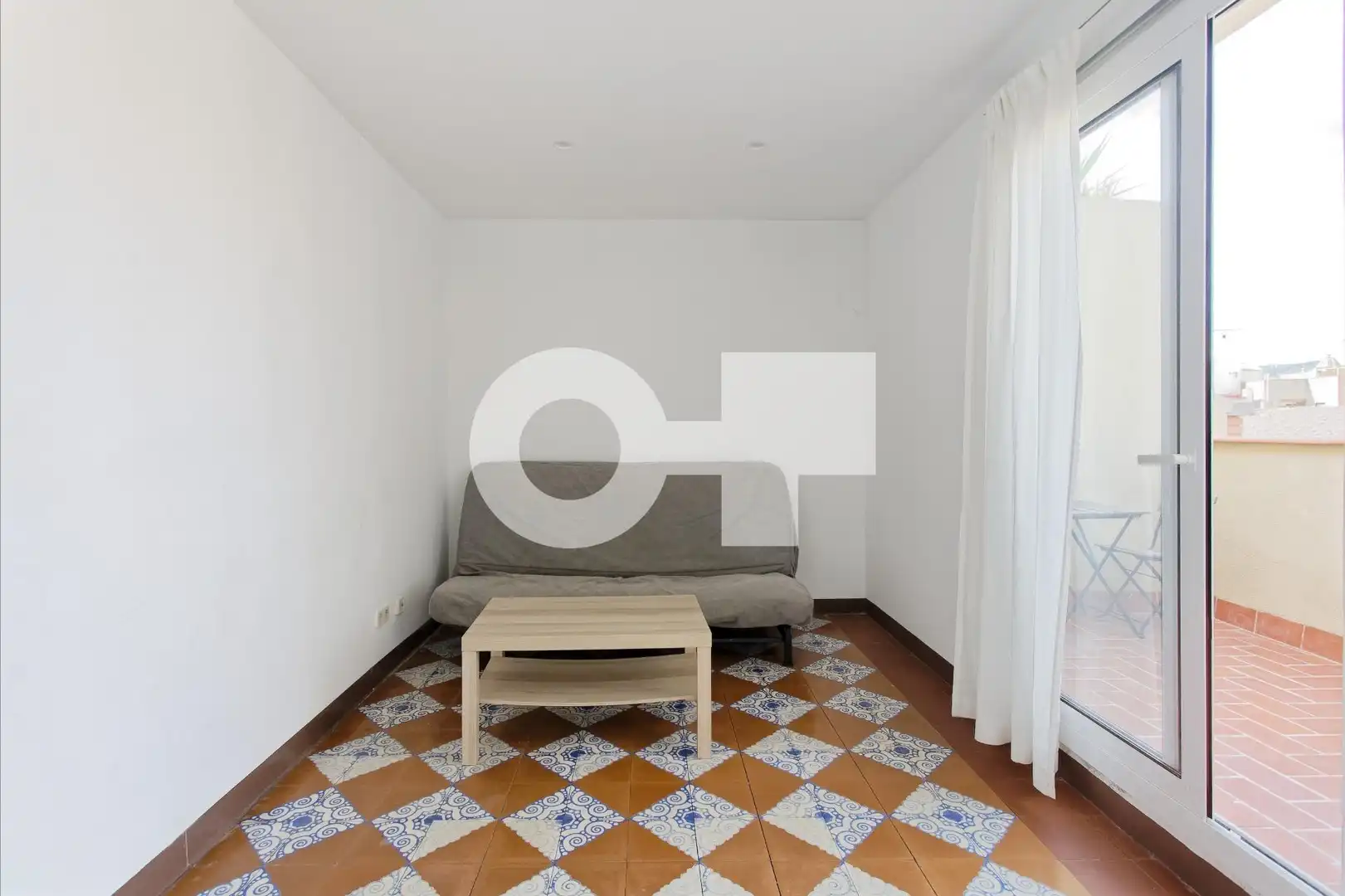 Bedroom of Attic for sale in  Barcelona Capital  with Terrace, Furnished and Alarm