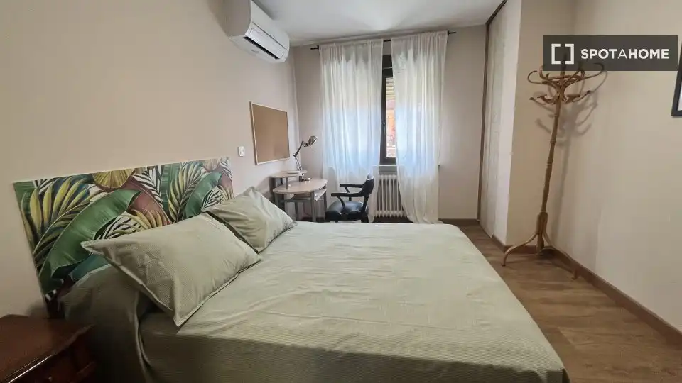 Room in Estación