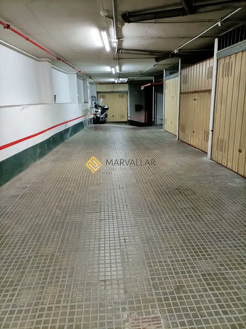 Parking of Garage for rent in Santander