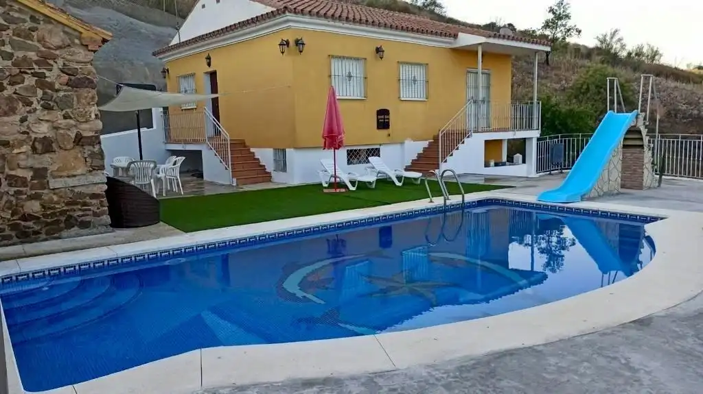 Piscina de Finca rústica en venda en Almogía amb Aire condicionat, Terrassa i Piscina
