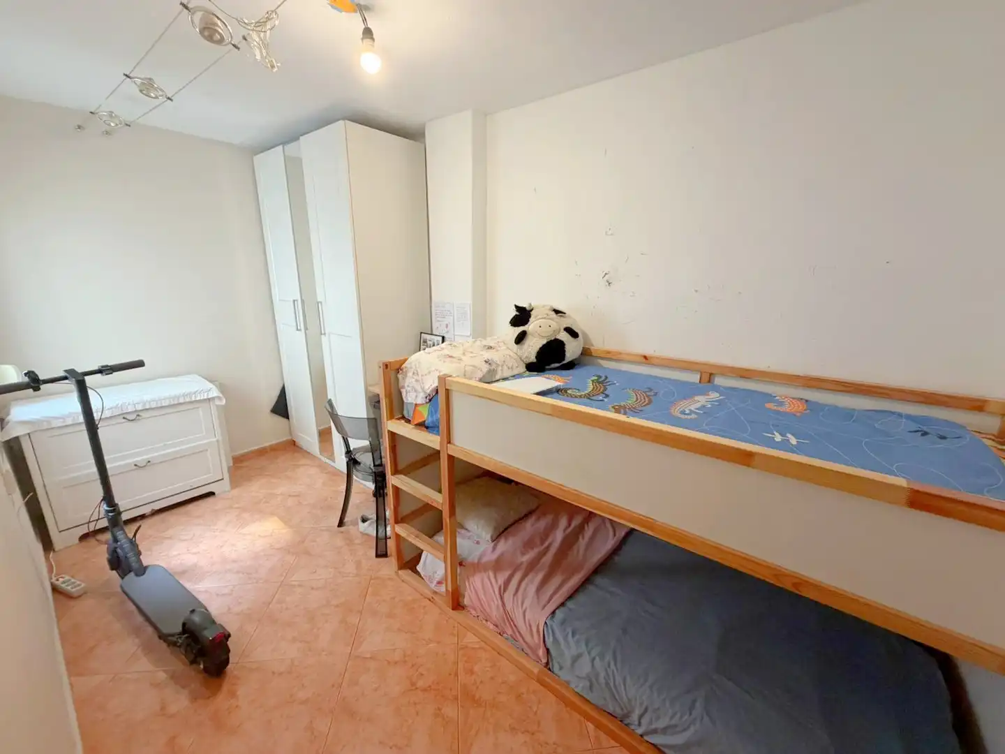Bedroom of Flat for sale in El Prat de Llobregat  with Air Conditioner, Oven and Balcony