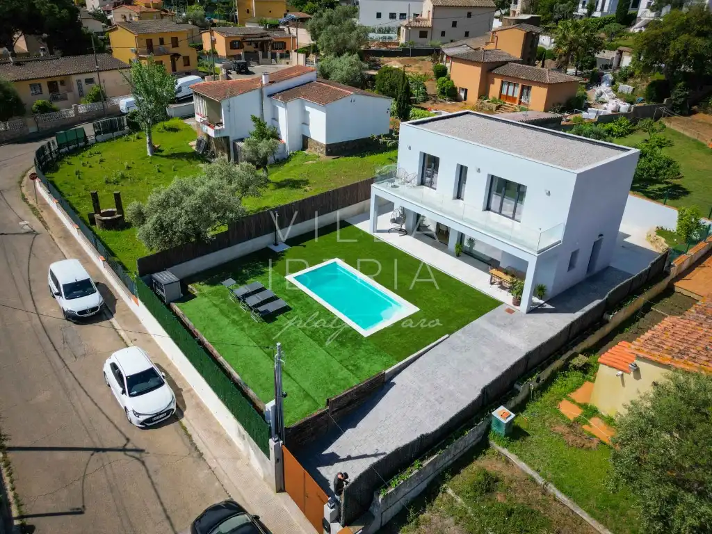 Exterior view of Houses for sale in Calonge i Sant Antoni  with Air Conditioner, Heating and Private garden