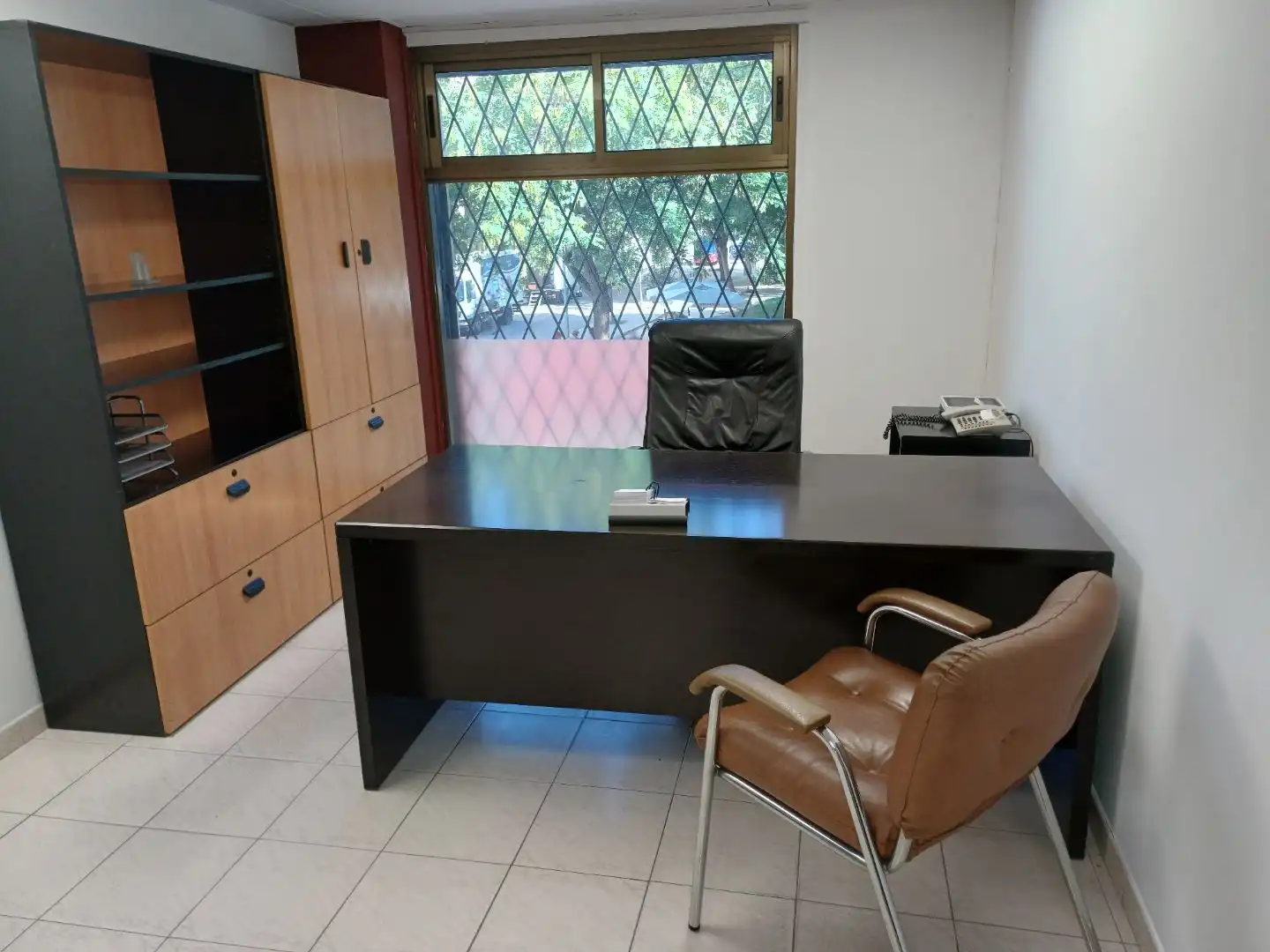Office space with lift to rent in Carrer d'Anselm Clavé 2, imagen 3
