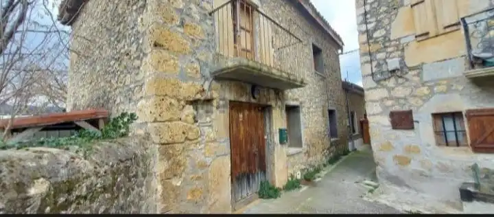 Vista exterior de Finca rústica en venda en Valle de Mena amb Terrassa, Traster i Balcó