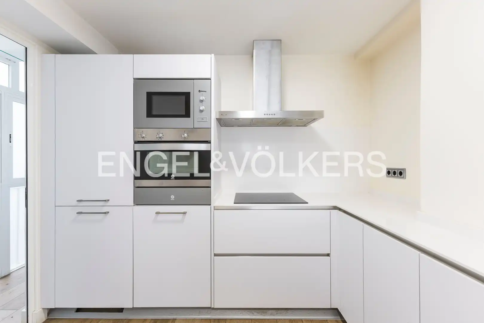 Küche von Wohnung zur Miete in Madrid mit Klimaanlage und Heizung
