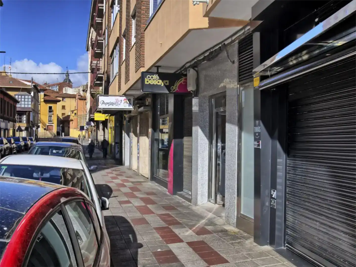 Local de alquiler en León Capital  con Aire acondicionado y Amueblado
