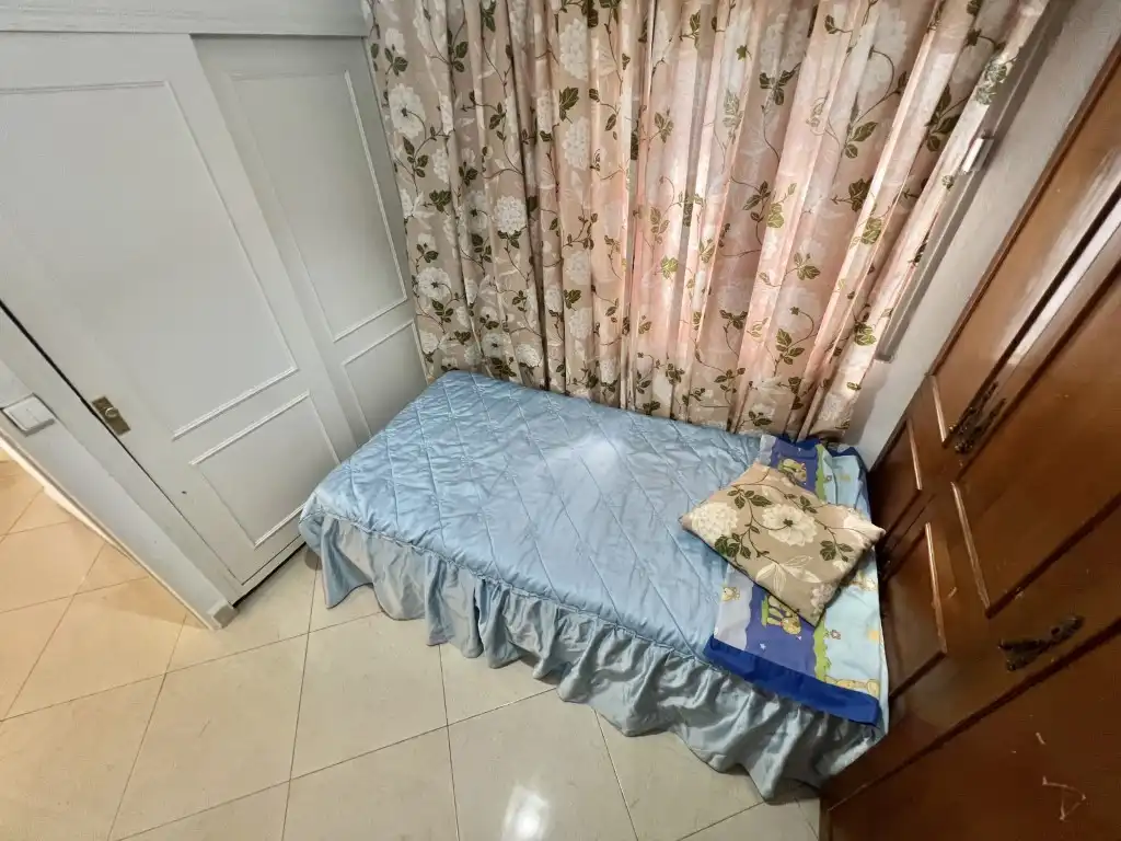 Habitación de Piso en venta en Dos Hermanas
