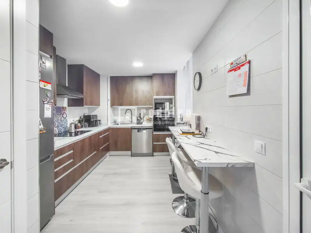 Cocina de Piso en venta en Rivas-Vaciamadrid con Aire acondicionado, Calefacción y Jardín privado
