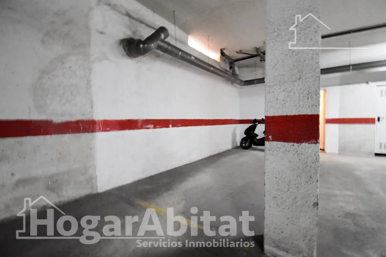 Aparcament de Pis en venda en Piles amb Traster, Moblat i Alarma