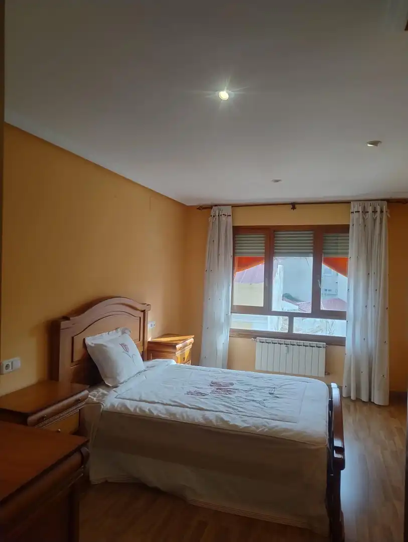 Habitación de Piso en venta en Ciudad Real con Calefacción, Terraza y Amueblado