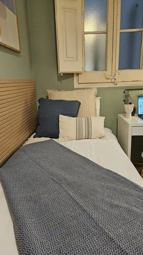 Habitación en La Nova Esquerra de l'Eixample