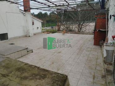 Casa en venda a San Cibrao das Viñas