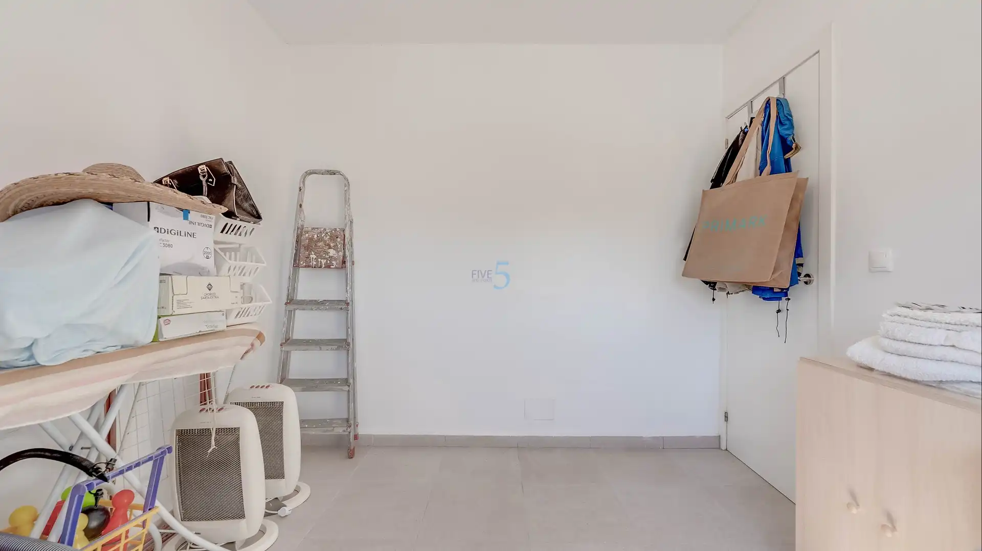 Casa o chalet en venta en Torrevieja con Terraza, Piscina y Amueblado